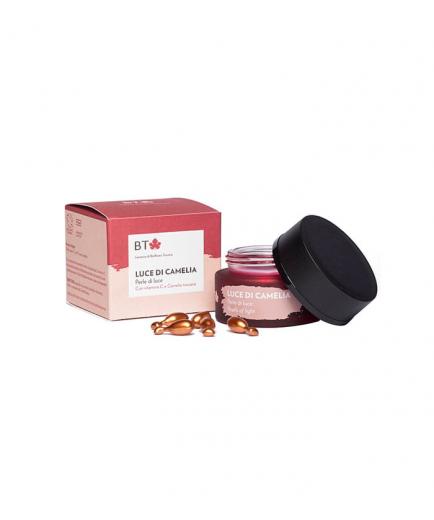 Biofficina Toscana - *Luce di Camelia* - Brightening pearls with vitamin C and Toscana camellia for dull skin
