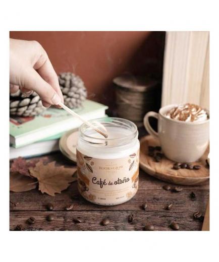 Book and Glow - *Perfect Moments* - Vegan Soy Candle - Café de otoño