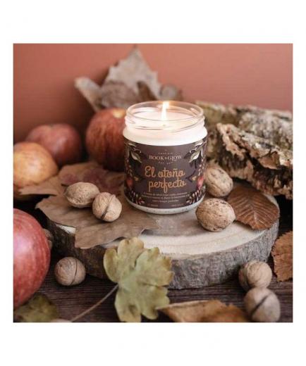 Book and Glow - *Perfect Moments* - Vegan Soy Candle - El otoño perfecto