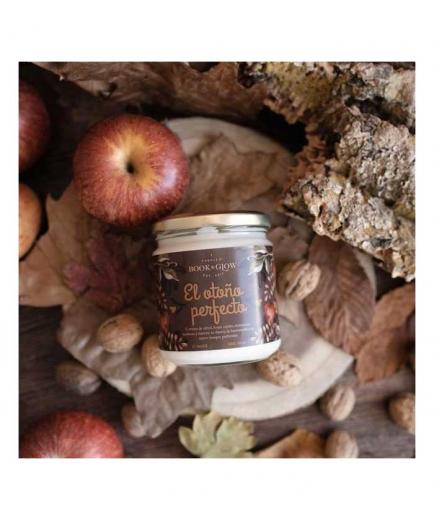 Book and Glow - *Perfect Moments* - Vegan Soy Candle - El otoño perfecto