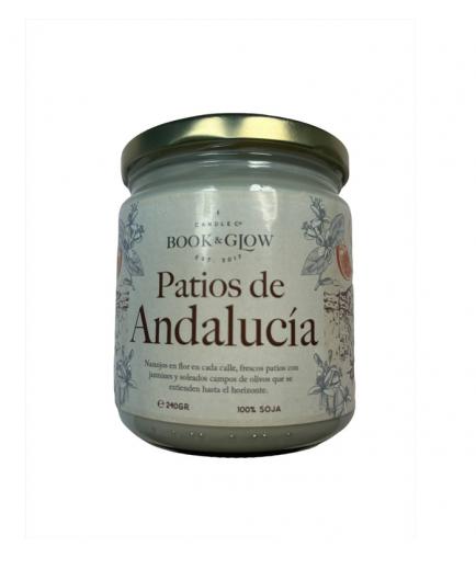 Book and Glow - *Wanderlust* - Soy candle - Patios de Andalucía