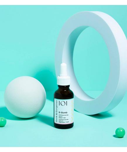 Geek & Gorgeous - 10% Niacinamide Serum B-Bomb - Combination and oily skin