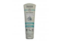 Lavera - Cleansing milk 2 in 1 - Basis Sensitiv