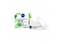 Nivea - *Naturally Good* - Moisturizing day cream - Normal/combination skin
