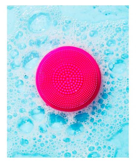 Revolution Skincare - Rechargeable Sonic Power Silicone Facial Cleansing Brush