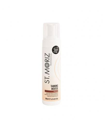 St. Moriz - Autobronceador instantáneo en mousse - medio