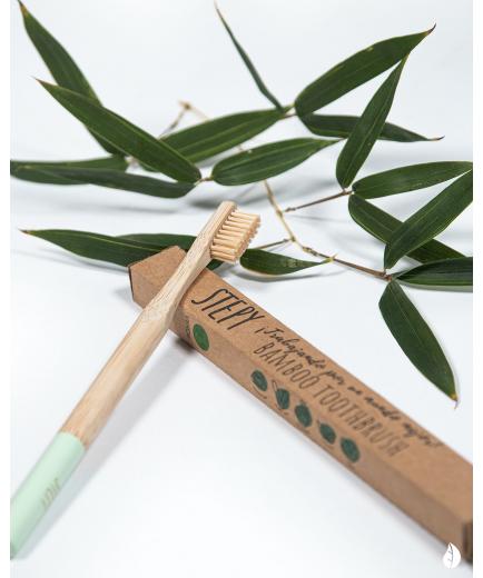 Naturbrush - Bamboo toothbrush - Green